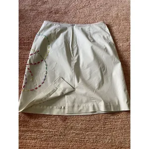 Harold’s Beige Pencil Skirt with Multicolor Embroidery - Size 2 thumbnail 5