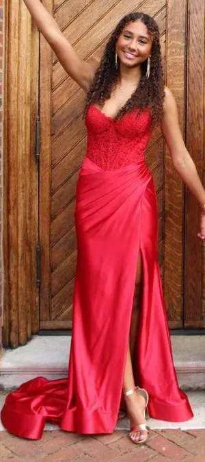 Sherri Hill Red Prom Dress thumbnail 1