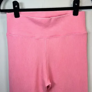 Offline by Aerie Main Squeeze High Waisted 7/8 Leggings Pink Textured Stretch XL thumbnail 4