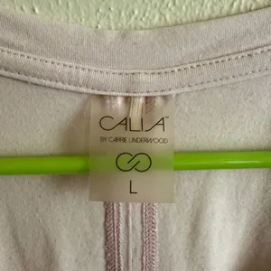 CALIA by Carrie Underwood Light Pink Short Sleeve Tee thumbnail 2