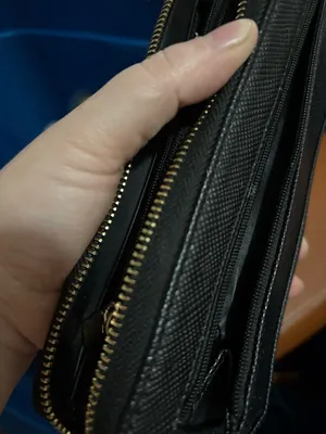 Guess Black Textured Zip-Around Wallet with Gold Trim thumbnail 6