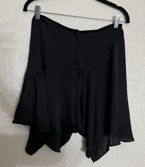 Free people Black Asymmetric Flounce Skirt size 4 thumbnail 1