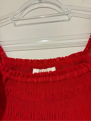 WAYF puff sleeve smocked crop‎ top red size medium thumbnail 6
