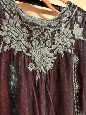 Johnny Was Velvet Embroidered Tunic Top XS Purple & Teal Rayon/Silk Blend thumbnail 10