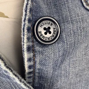 Abercrombie & Fitch Size Small‎ Blue Denim Jacket 3/4 Sleeves Button Up thumbnail 3