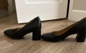 Naturalized black heels - NWOT thumbnail 1