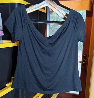 Lulu's Classic Black Drape Boatneck V Neck Blouse Size Large thumbnail 1