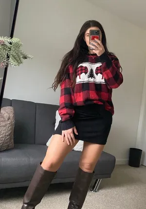 Christmas sweater Red Size M thumbnail 1