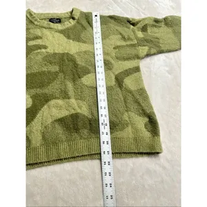 Lucky Brand Crew Neck Pullover Sweater Women’s Size Large Green Camouflage thumbnail 7