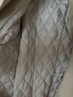 Classic Beige Women's Trench Coat with removable quilted insert Uniqlo large thumbnail 4