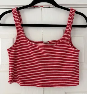 Sunday Best Aritzia Red White Striped Ribbed Crop Tank Top‎ Women Large thumbnail 1