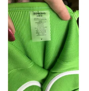 Kulani Kinis One-Piece thumbnail 5