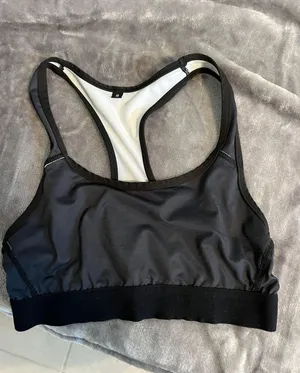 Black Sports Bra thumbnail 1