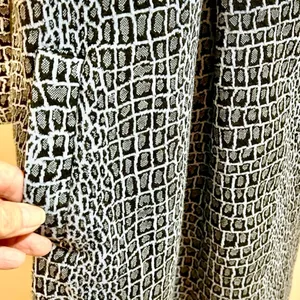 Tyler Boe Kim Print Cowl Neck Tunic Top Snake Print 3/4 Sleeve Stretch Knit~S💛 thumbnail 8