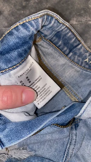 American Eagle Mom Shorts thumbnail 2