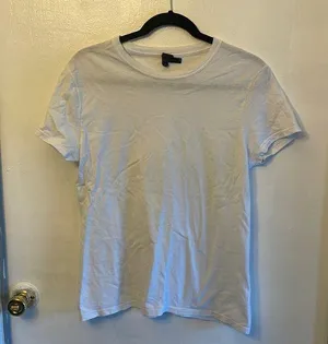 Hanes shirt thumbnail 1