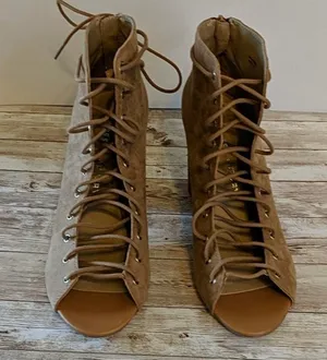 Chinese Laundry Biggest Lace Up Heel Booties thumbnail 5
