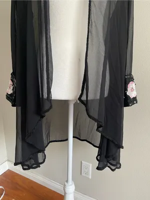Sheer Black Floral Sleeve Kimono thumbnail 3