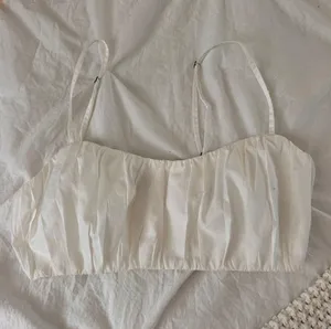 Abercrombie And Fitch Top thumbnail 1
