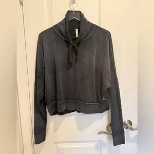 FREE PEOPLE MOVEMENT Lara Pullover Sweatshirt‎ in Black size Small thumbnail 5
