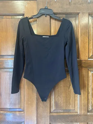 Aritzia Babaton Contour‎ Squareneck Long Sleeve Thong Bodysuit Black Size M thumbnail 3