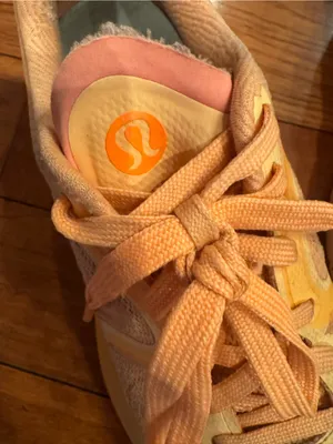 Lululemon Blissfeel Running Shoes Peach | Women’s Size 9 GUC thumbnail 3