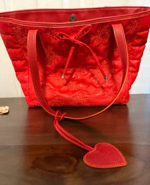 Princess Vera Wang quilted red snowflake tote bag thumbnail 1