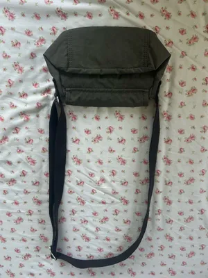 Kipling Small Crossbody Bag in Olive thumbnail 4