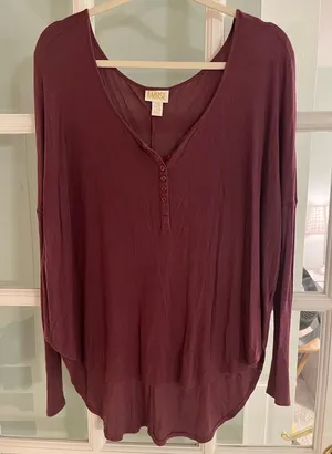 Amuse Society Burgundy Ribbed Henley Tunic thumbnail 1