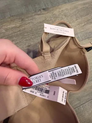 Victoria's Secret bra thumbnail 4