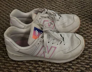 New Balance thumbnail 1