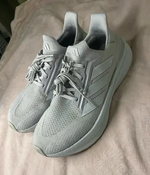 Adidas Ultraboost 5X Men's Size 11 Running Shoes Gray thumbnail 1