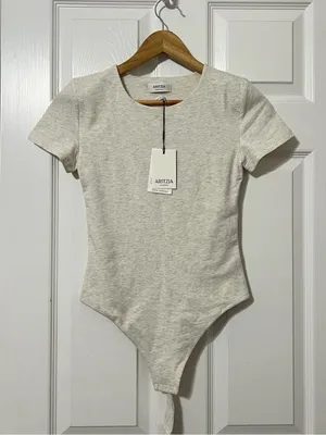 NEW Aritzia Contour Crew Neck Bodysuit Small NWT Oatmeal Heather thumbnail 2