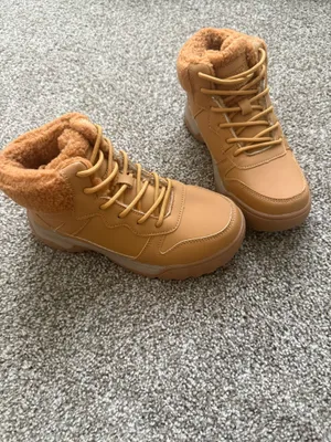 Snow boots Brown Size 6 thumbnail 2