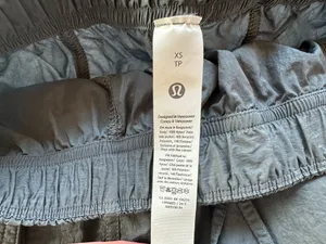 Lululemon Nylon Cargo Mini Skirt thumbnail 5