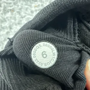 Lululemon Ebb To Street Racerback Crop Tank Black Athletic Athleisure Women's 6 thumbnail 4