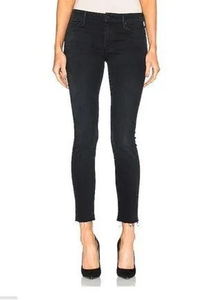 MOTHER DENIM - High Waisted Looker Ankle Fray in Blackbird thumbnail 1