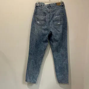 American‎ Eagle Curvy Mom Jeans Distressed Size 0 High Rise Ripped Denim thumbnail 2