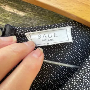 SAGE the label size M empire waist ruffled dress lined. thumbnail 6