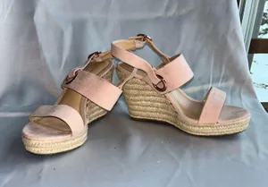 Lauren Conrad Wedges thumbnail 1