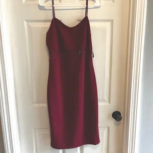 Lulus Burgundy Lace Midi Dress Size Medium NWT Holiday Wedding Fall thumbnail 3