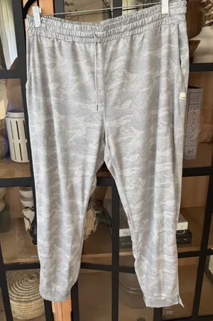 Vuori Performance Joggers Pale Gray Heathered Camo sweatpants high rise thumbnail 1