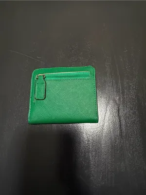 Green Women’s Bifold Wallet thumbnail 2