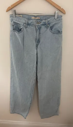Levis‎ Baggy Dad Jeans Light Wash Blue Wide Leg 100% Cotton Denim 27 thumbnail 1
