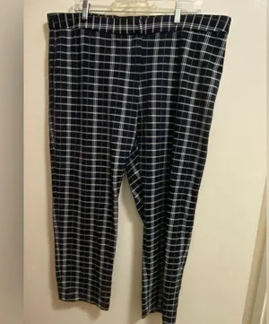 Amanda + Chelsea Women’s Plaid Capri Pants Size 19W Black White Waist 28” thumbnail 1