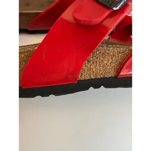 Birki’s by Birkenstock Havanna Sandal Women’s Sz 9 Patent Red Birko-Flor 3-Strap thumbnail 7
