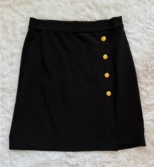 Michael Kors Skirt with gold buttons thumbnail 1