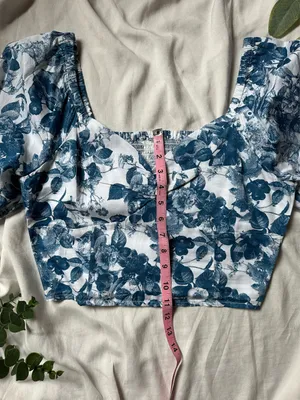 Boutique Floral Crop Top Blouse thumbnail 5