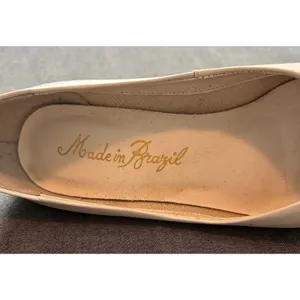 Vintage Made in Brazil Cream Leather Pointed Toe Kitten Heel Pumps Size 4 thumbnail 5