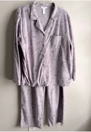 Adonna Sleepwear Lilac Purple Paisley Pajamas Button Front Top XXL thumbnail 1